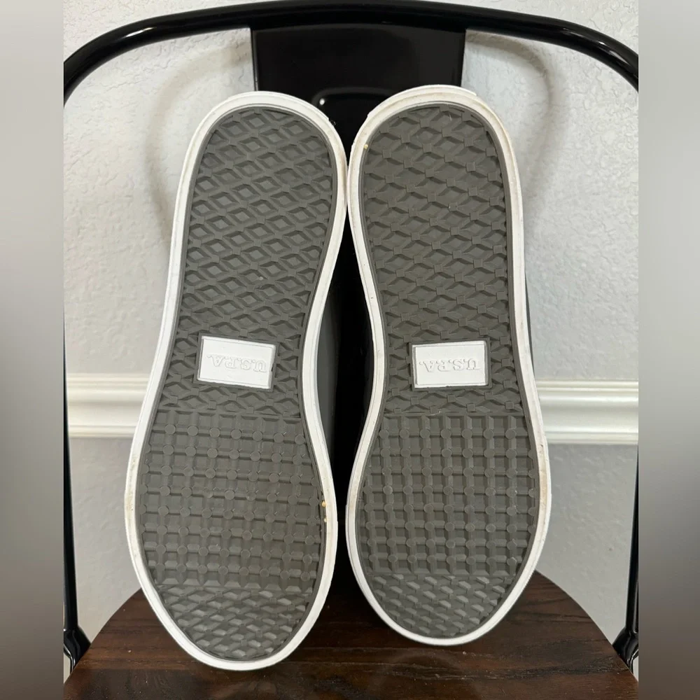 Men's High-Top Sneakers in Gray with Logo Accent